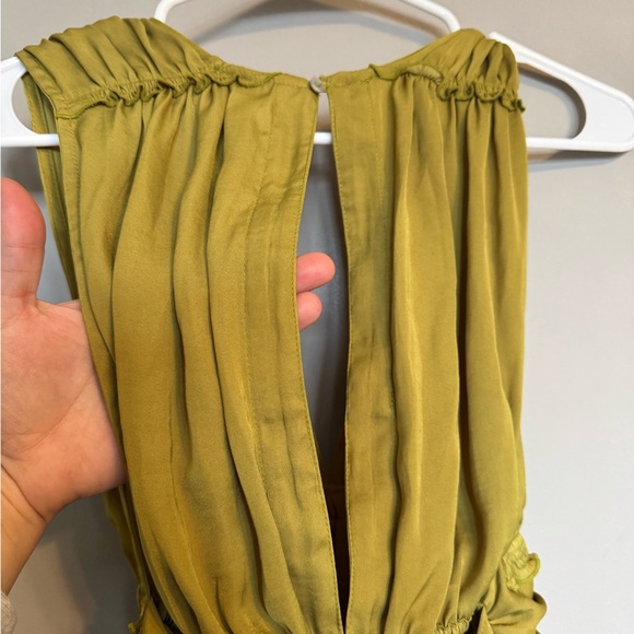 Free People Light Green Sleeveless Top Blouse with Elegant Detail Detail and Bow - Picture 12 of 13